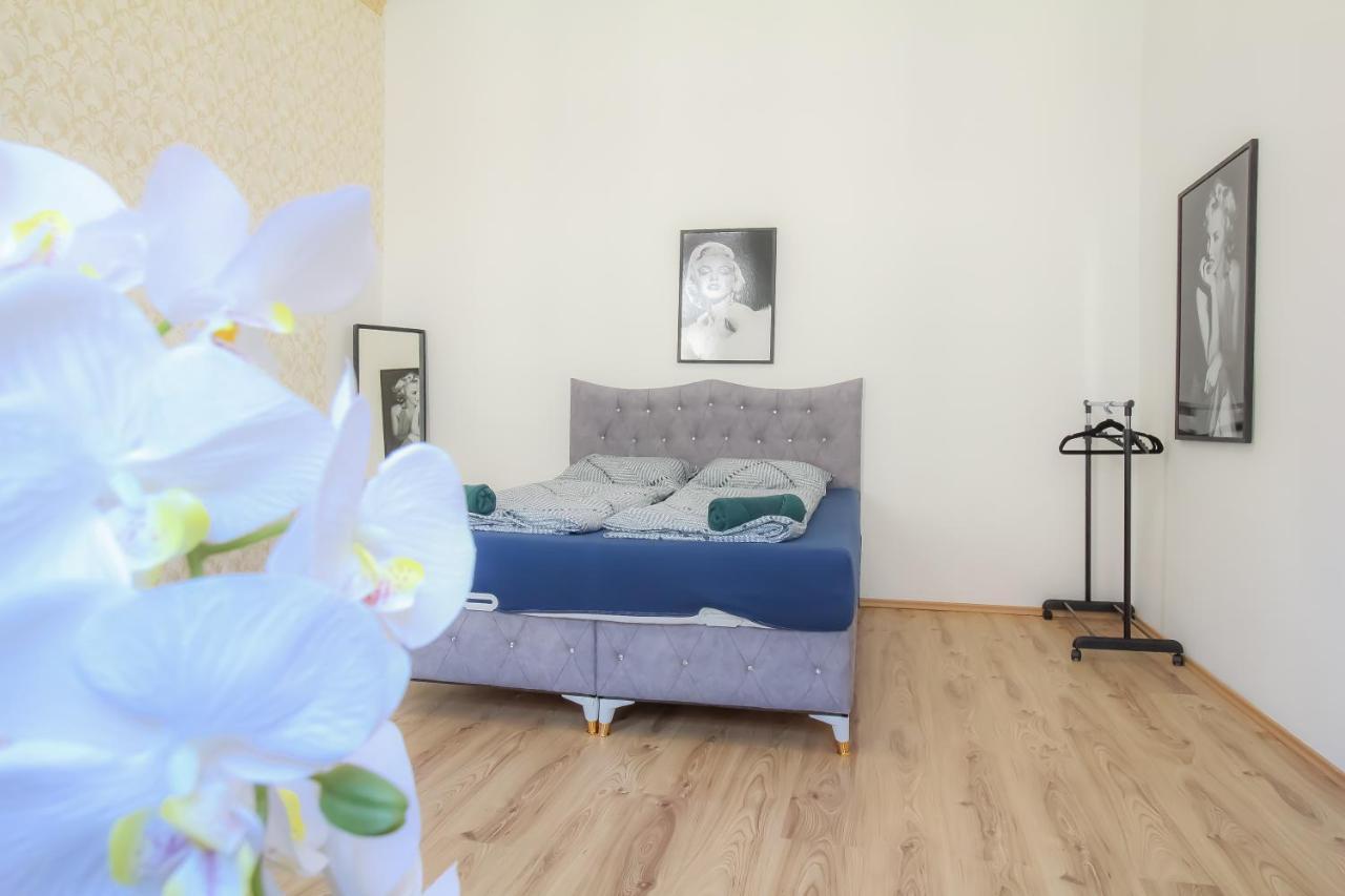 Ss Family 3 Bedroom Apartment In Praterstern Area Dw8 Wien Eksteriør billede